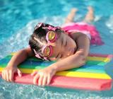 FEMALE Adult Swimming Lesson : FEMALE Instructor